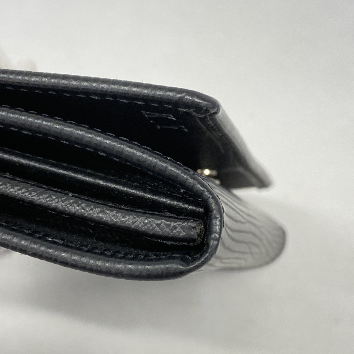 ★SALE【5gd5194-h】ルイヴィトン 財布 エピ ポルトフォイユトレゾール M63972 ノワール【中古】レディース