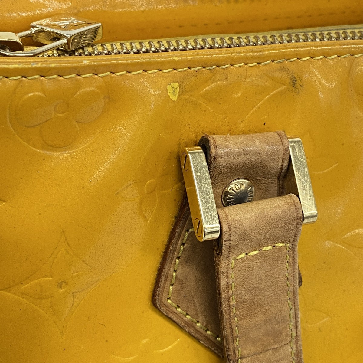 【5gd5374-h】ルイヴィトン トートバッグ ヴェルニ ヒューストン M91121 ジョーヌ【中古】レディース
