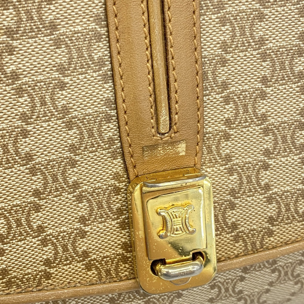 【5gd5383-h】セリーヌ ショルダーバッグ マカダム PVC ベージュ ゴールド金具【中古】レディース