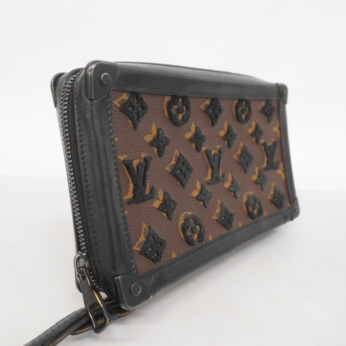 ★SALE【5gd5497-h】ルイヴィトン クラッチバッグ モノグラム・タフタージュ ソフトトランククラッチ M45061 ブラウン ブラック【中古】メンズ