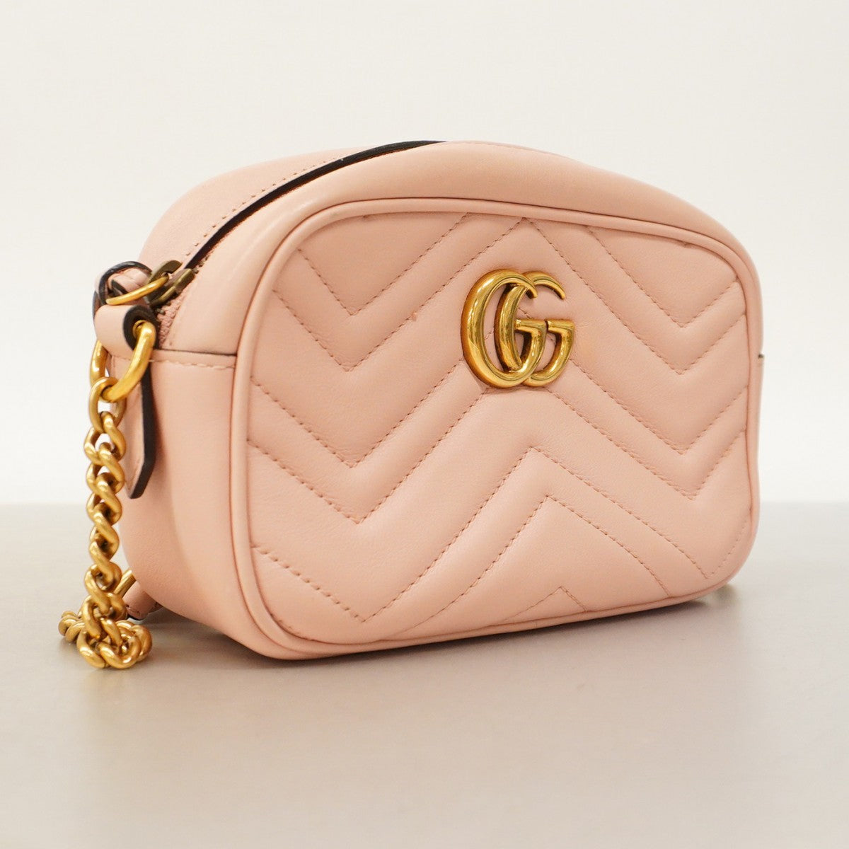 【5gd5524-h】グッチ ショルダーバッグ GGマーモント 448065 レザー ピンク ライトピンク ゴールド金具【中古】レディース