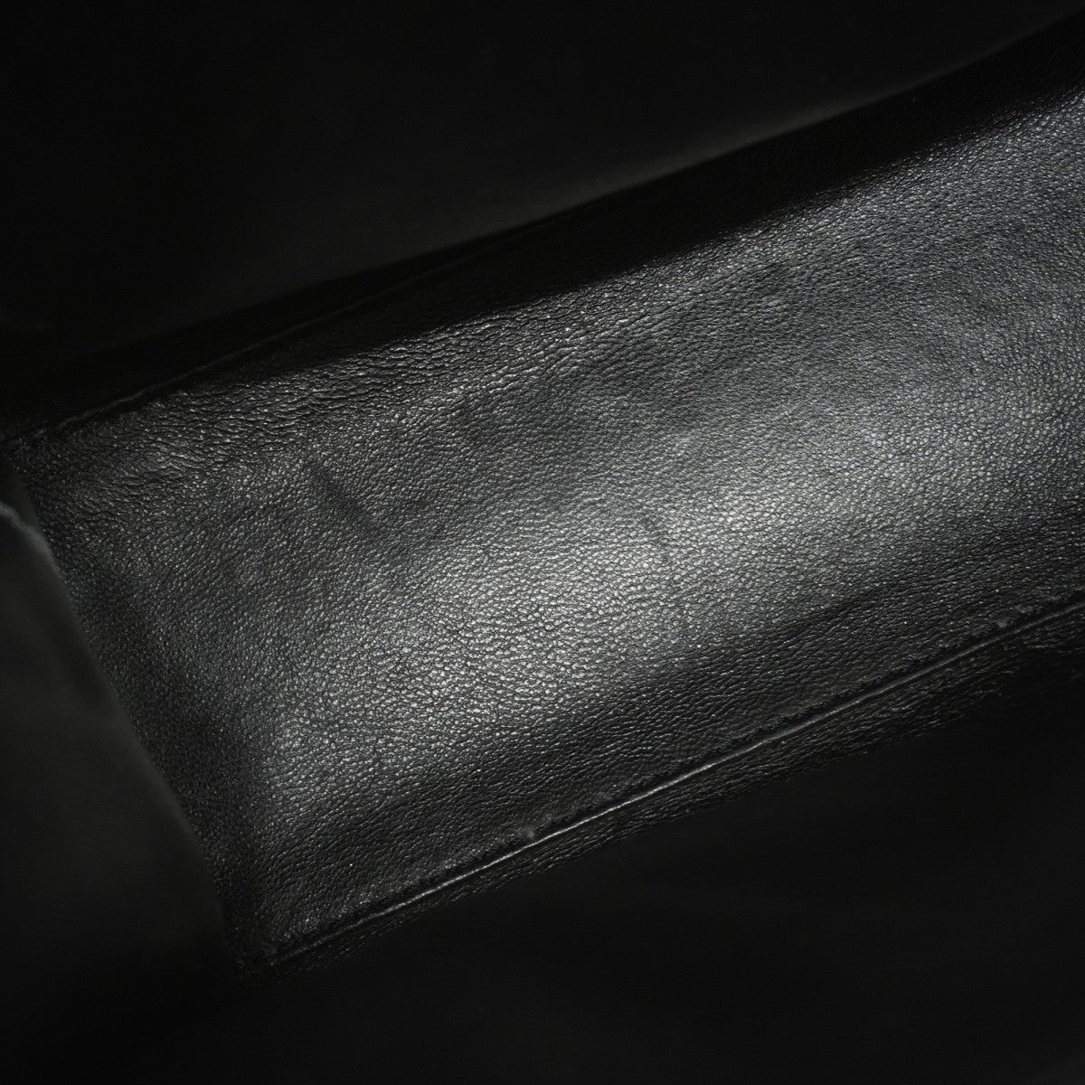 ★SALE【5ge5653-h】シャネル ショルダーバッグ レザー ブラック ゴールド金具【中古】レディース