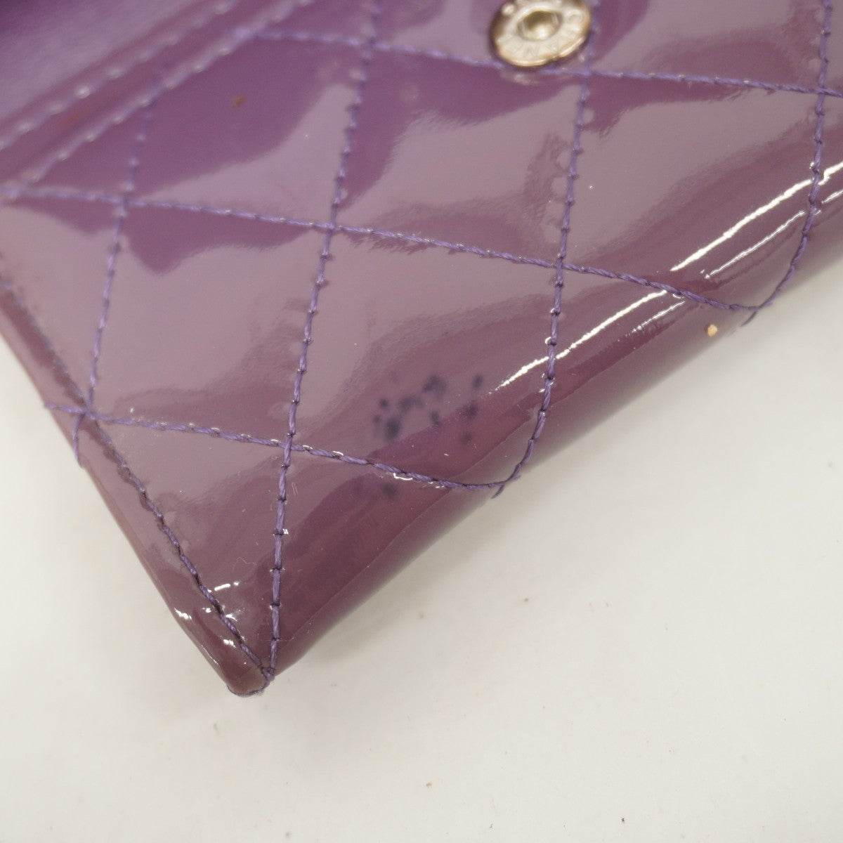 【5ge5656-h】シャネル カードケース マトラッセ パテントレザー パープル シルバー金具【中古】レディース