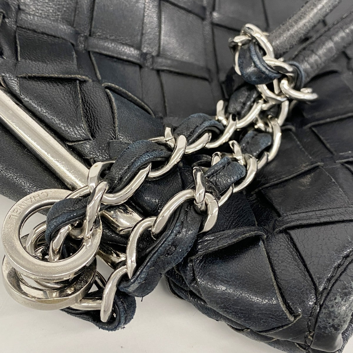 【5ge5891-h】シャネル ショルダーバッグ チェーンショルダー ラムスキン ブラック シルバー金具【中古】レディース