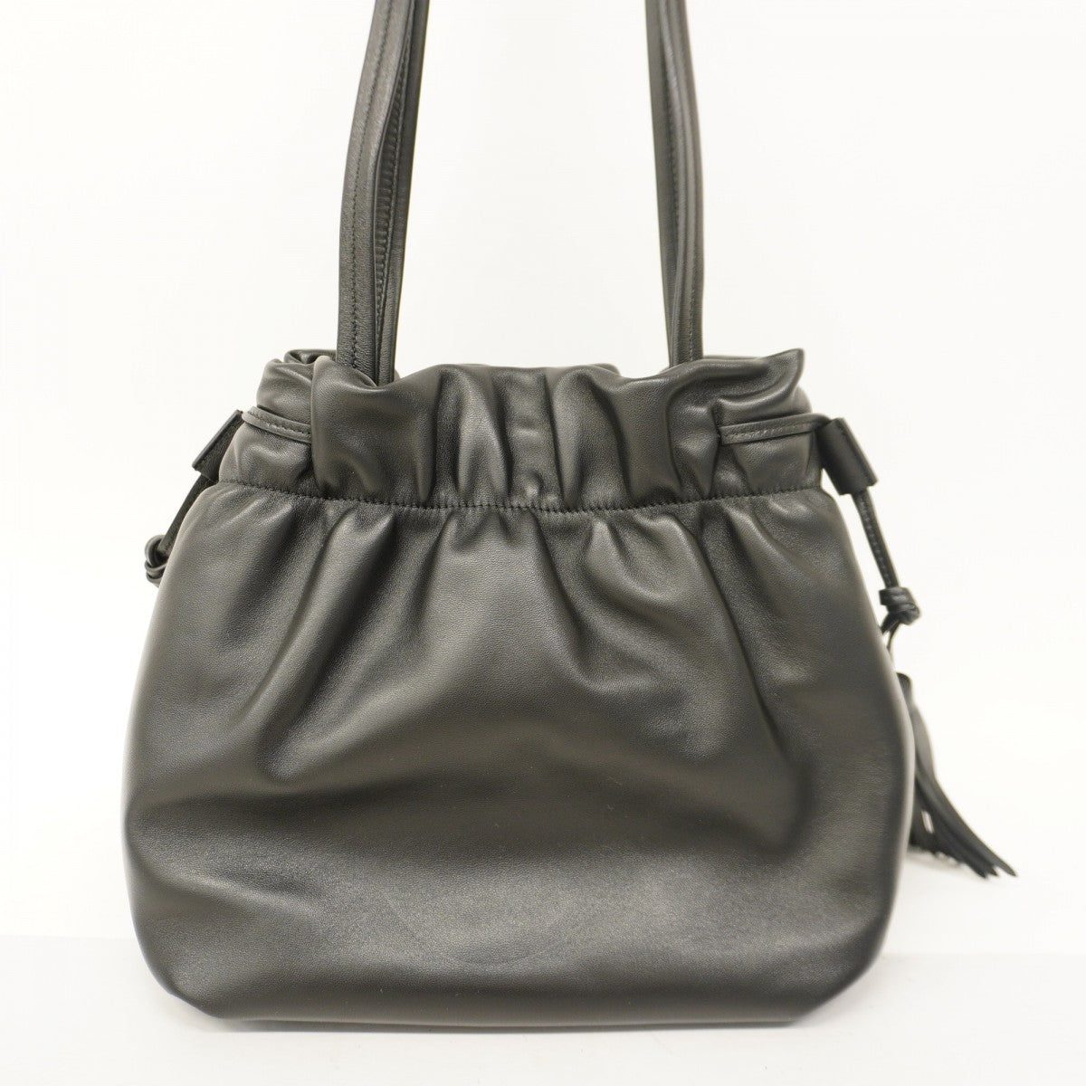★SALE【5ge6359-h】プラダ ショルダーバッグ レザー ブラック ゴールド金具【中古】レディース
