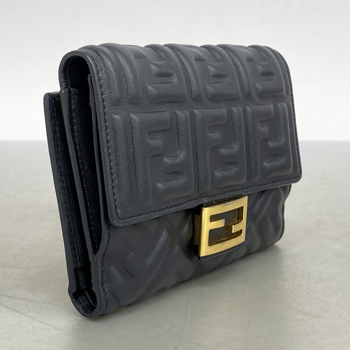 ★最終価格★SALE【5hb1598】フェンディ 財布 レザー ブラック ゴールド金具【中古】レディース