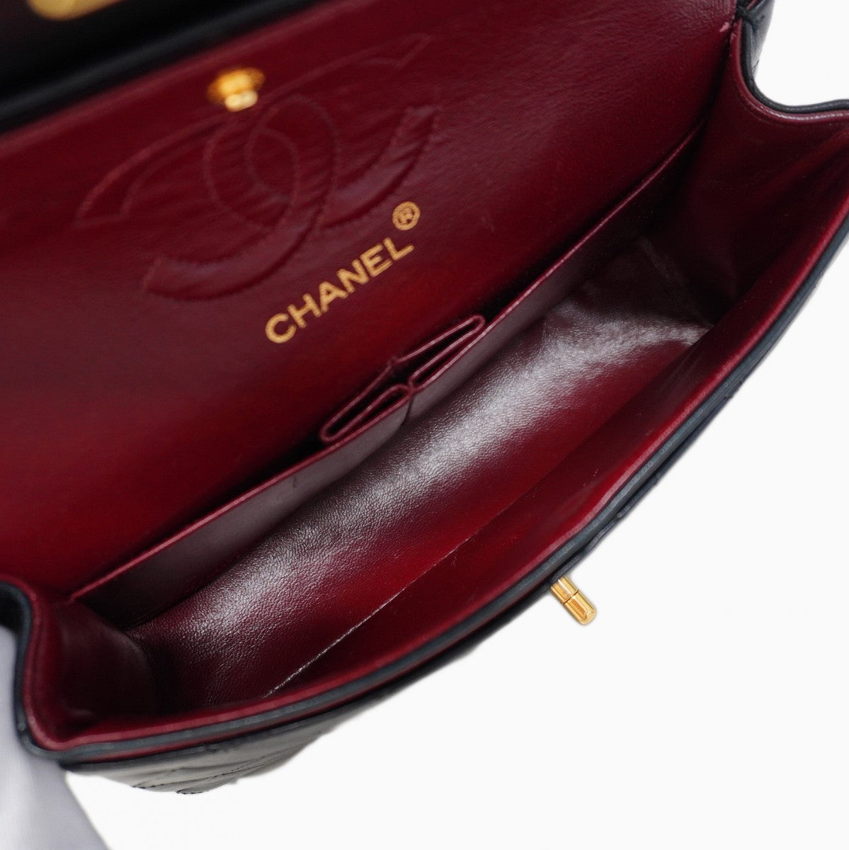 ★SALE【5hc1817-h】シャネル ショルダーバッグ マトラッセ Wフラップ Wチェーン ラムスキン ブラック ゴールド金具【中古】レディース