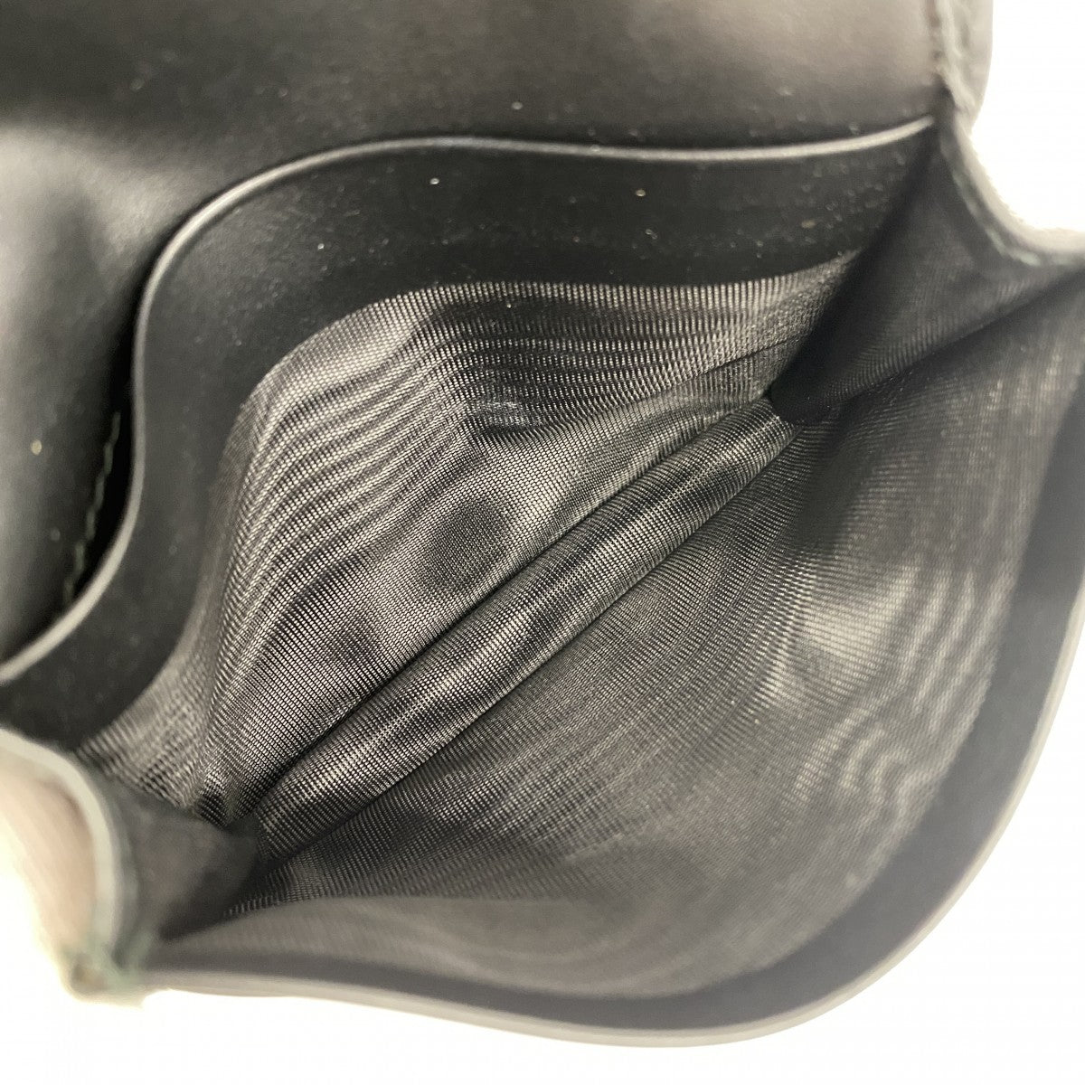 ★SALE【5hc2094-h】グッチ 名刺入れ グッチシマ 406924 レザー ブラック シャンパンゴールド金具【中古】レディース