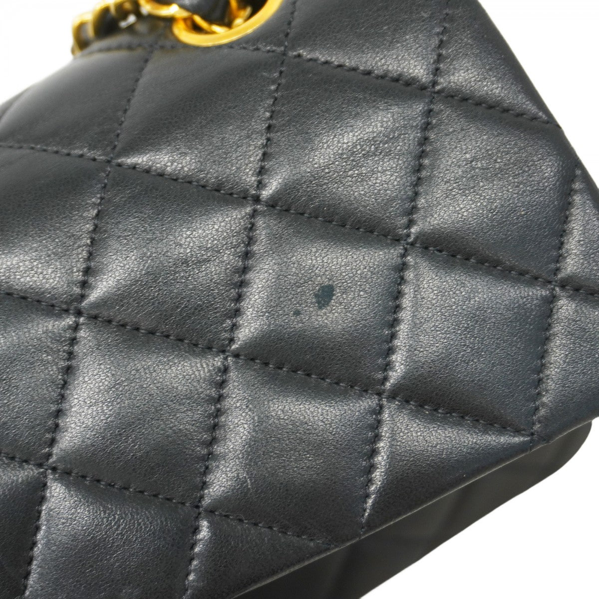 ★SALE【5hc2493-h】シャネル ショルダーバッグ マトラッセ Wフラップ Wチェーン ラムスキン ブラック ゴールド金具【中古】レディース