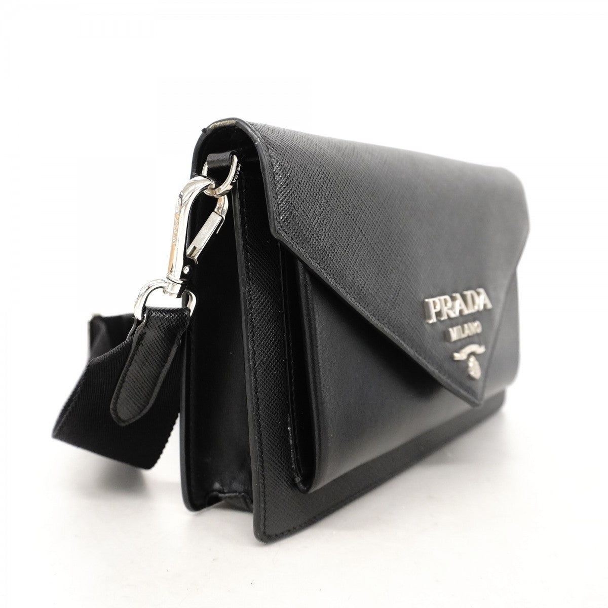 【5hc2614-h】プラダ ショルダーバッグ ミニエンベロープ レザー ブラック シルバー金具【中古】レディース