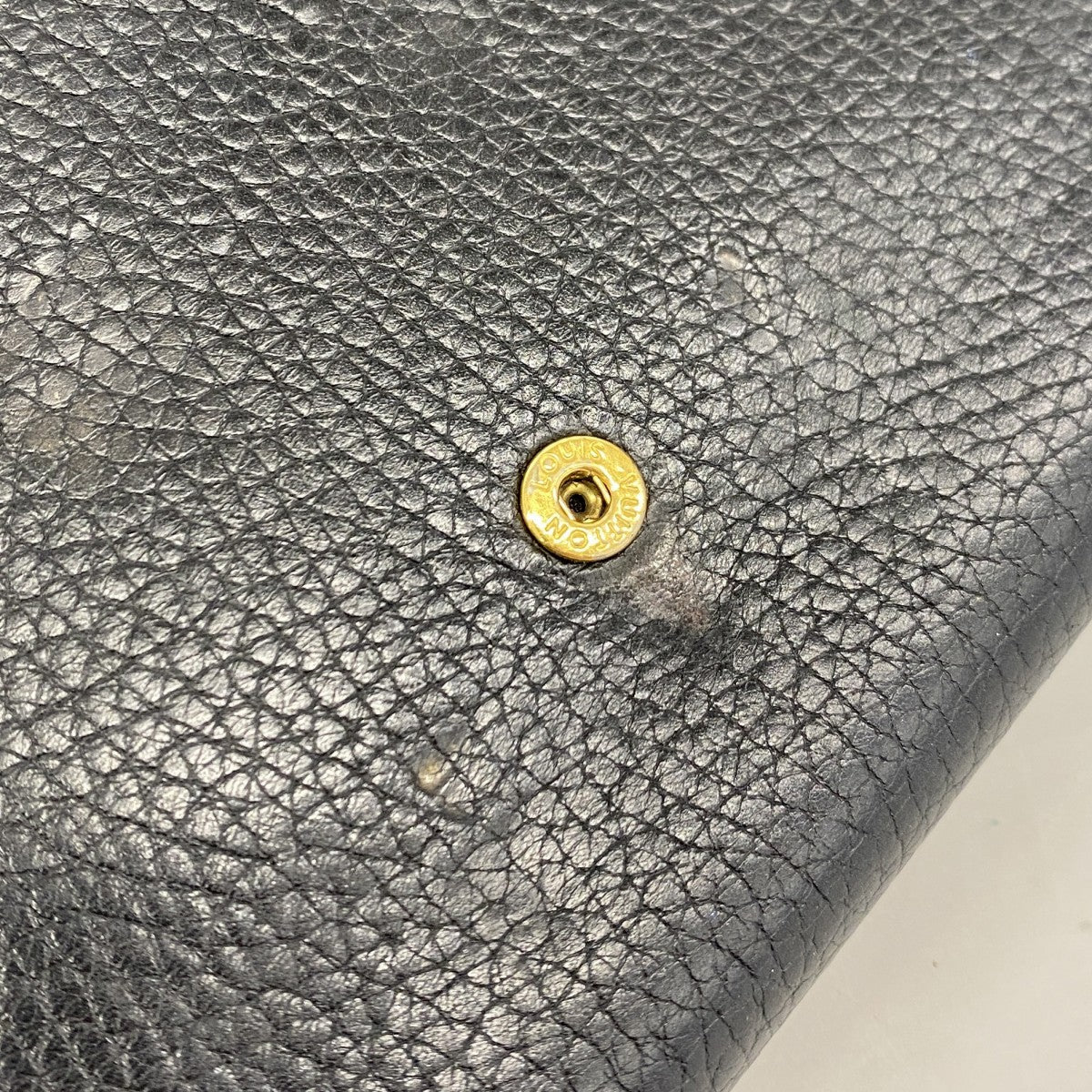 【5hd3791-h】ルイヴィトン 長財布 トリヨン ポルトフォイユカプシーヌ M61248 ノワール【中古】レディース