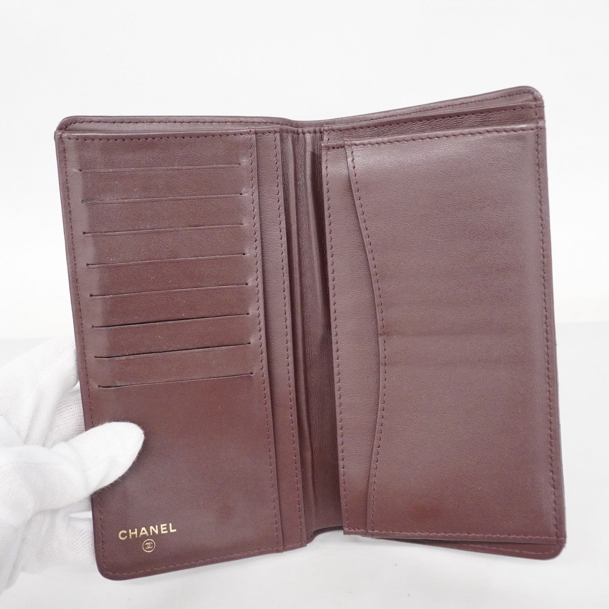 【5hd3844-h】シャネル 長財布 マトラッセ キャビアスキン ブラック ゴールド金具【中古】レディース