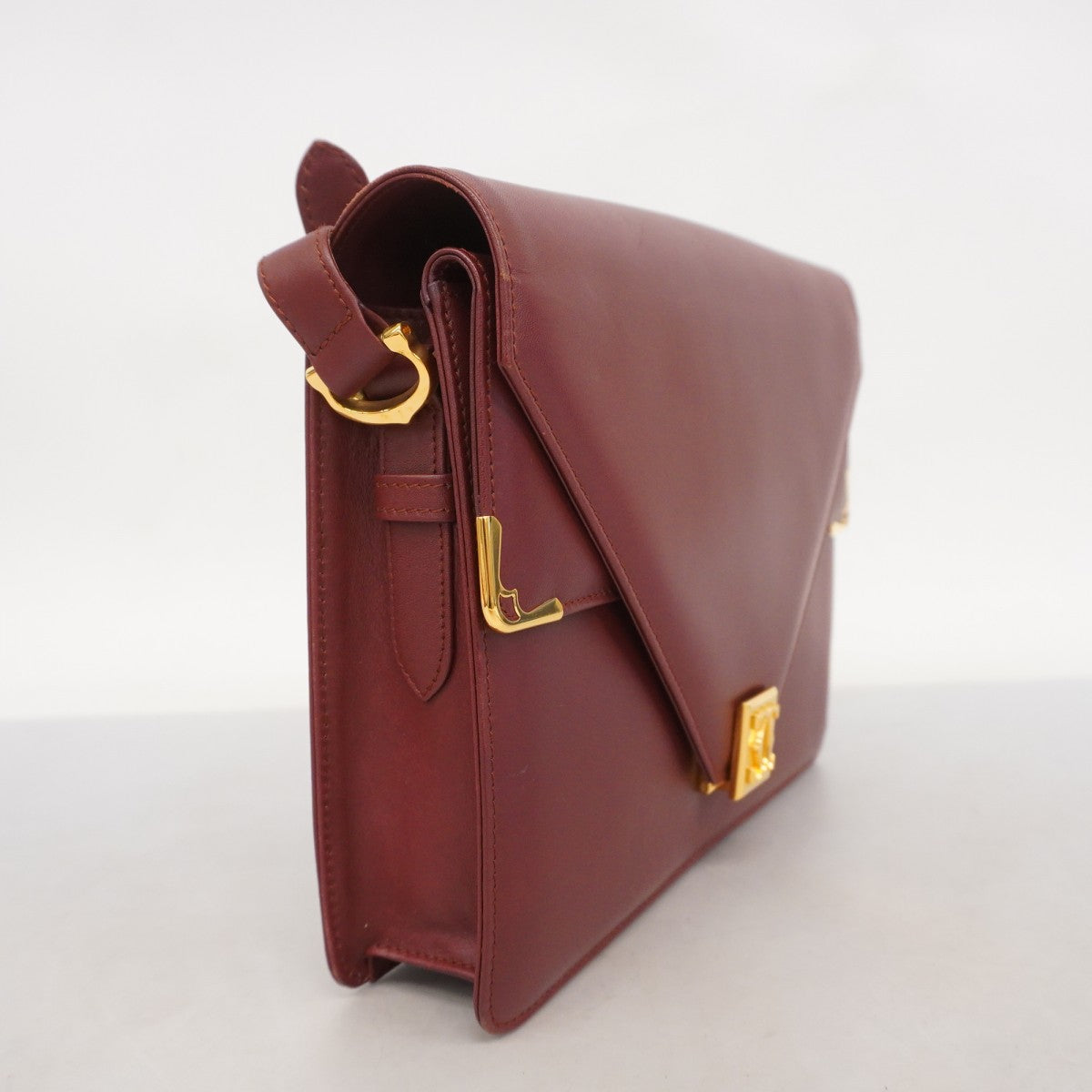 【5hd3943-h】カルティエ ショルダーバッグ マスト レザー ボルドー ゴールド金具【中古】レディース