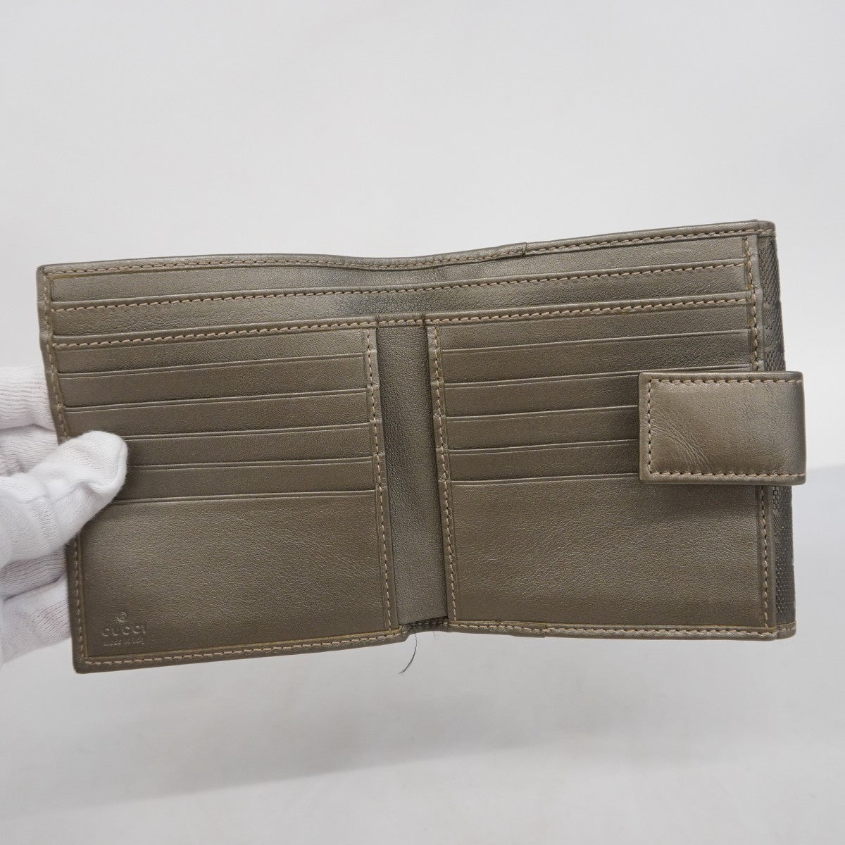 【5hd3956-h】グッチ 財布 GGインプリメ 212105 コーティングキャンバス カーキ シルバー金具【中古】レディース