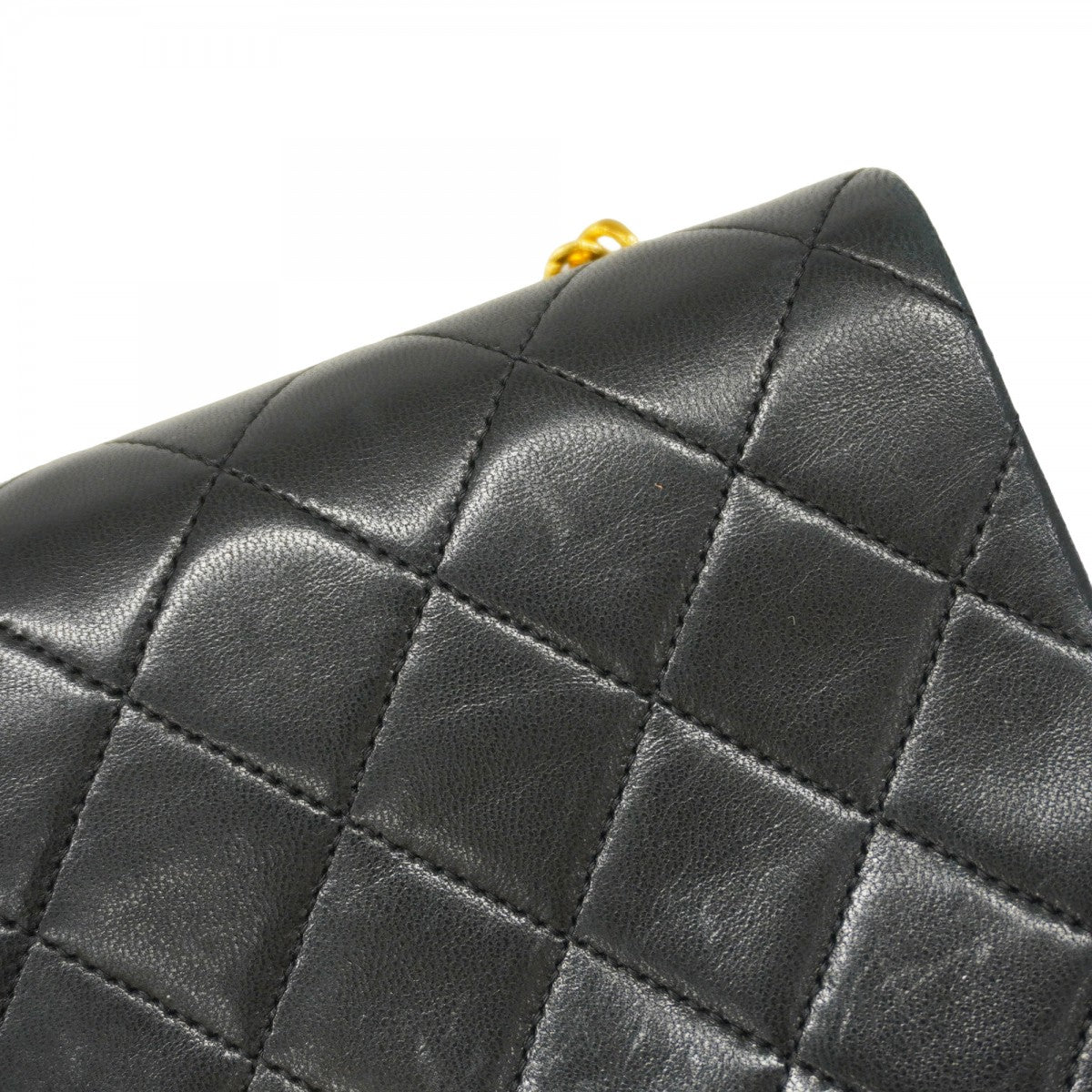 【5hd4146-h】シャネル ショルダーバッグ ミニマトラッセ チェーンショルダー ラムスキン ブラック ゴールド金具【中古】レディース