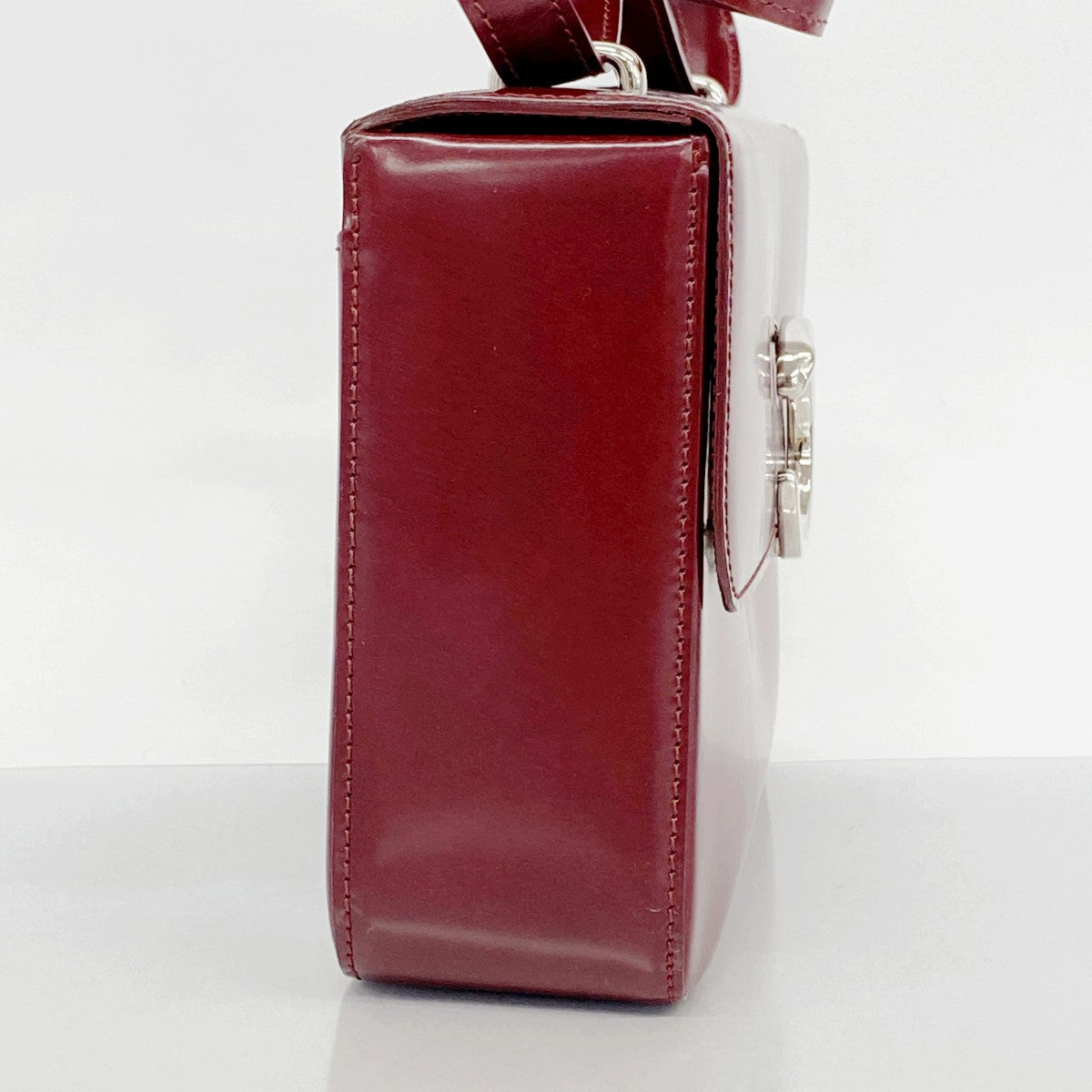 【5hd4162-h】カルティエ ショルダーバッグ パンテール レザー ボルドー シルバー金具【中古】レディース