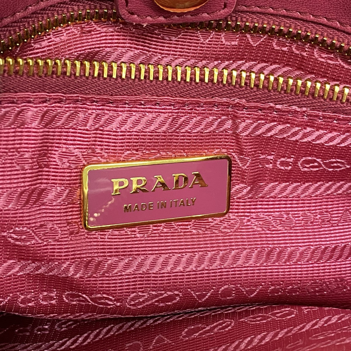 【5hd4331-h】プラダ ハンドバッグ ナイロン レッド ゴールド金具【中古】レディース
