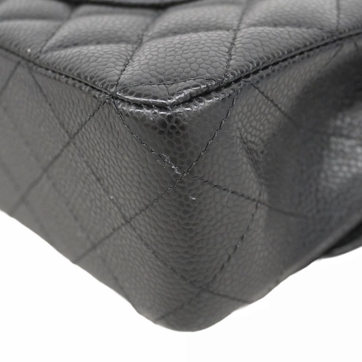 【5hd4342-h】シャネル ショルダーバッグ マトラッセ Wフラップ Wチェーン キャビアスキン ブラック ゴールド金具【中古】レディース