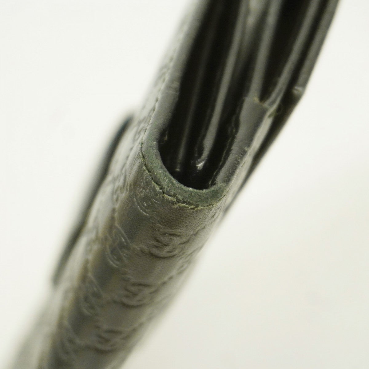【5he4373-h】グッチ 長財布 マイクログッチシマ 449393 レザー ブラック シャンパンゴールド金具【中古】メンズ レディース ユニセックス