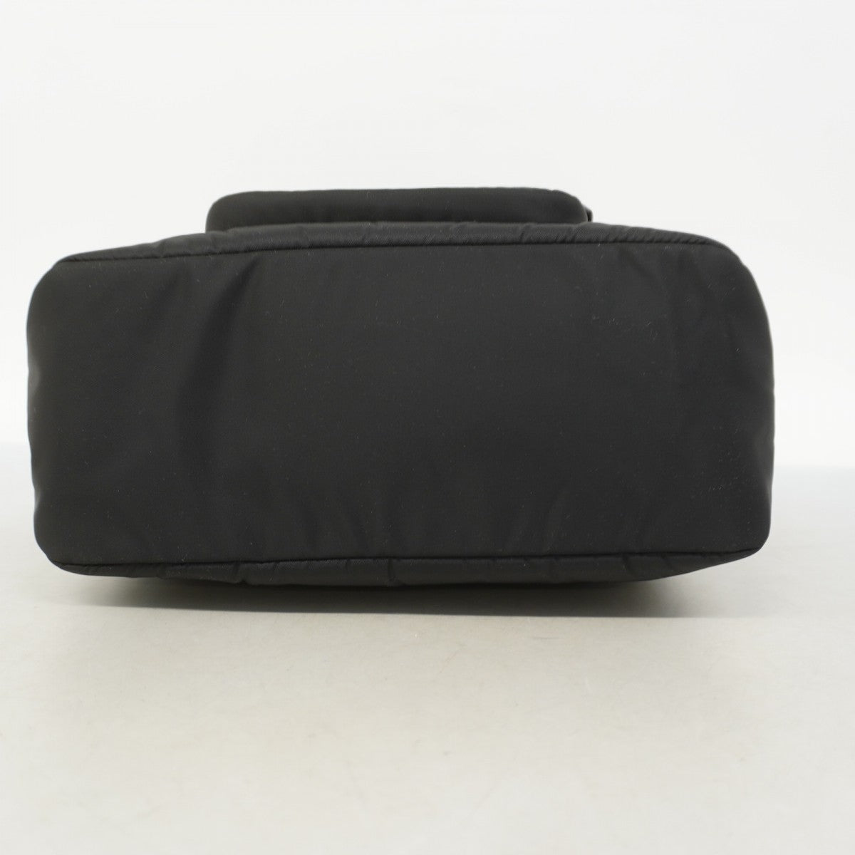 【5he4485】プラダ ハンドバッグ ナイロン ブラック シルバー金具【中古】レディース