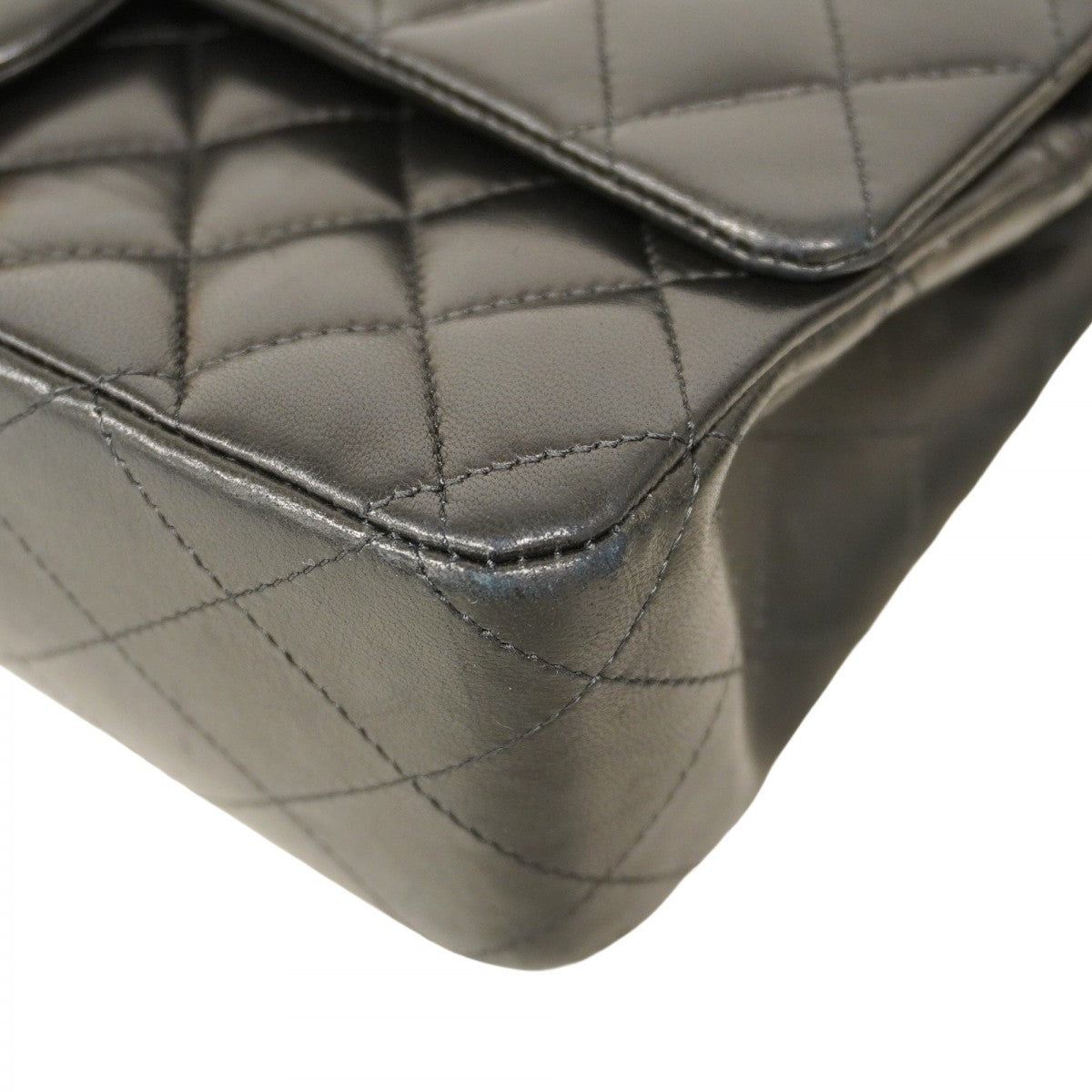 【5he4712-h】シャネル ショルダーバッグ マトラッセ Wフラップ Wチェーン ラムスキン ブラック ゴールド金具【中古】レディース