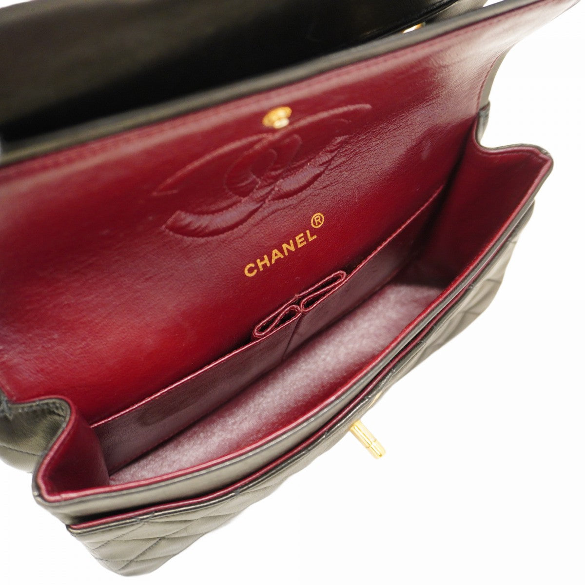 【5he4844-h】シャネル ショルダーバッグ マトラッセ Wフラップ Wチェーン ラムスキン ブラック ゴールド金具【中古】レディース