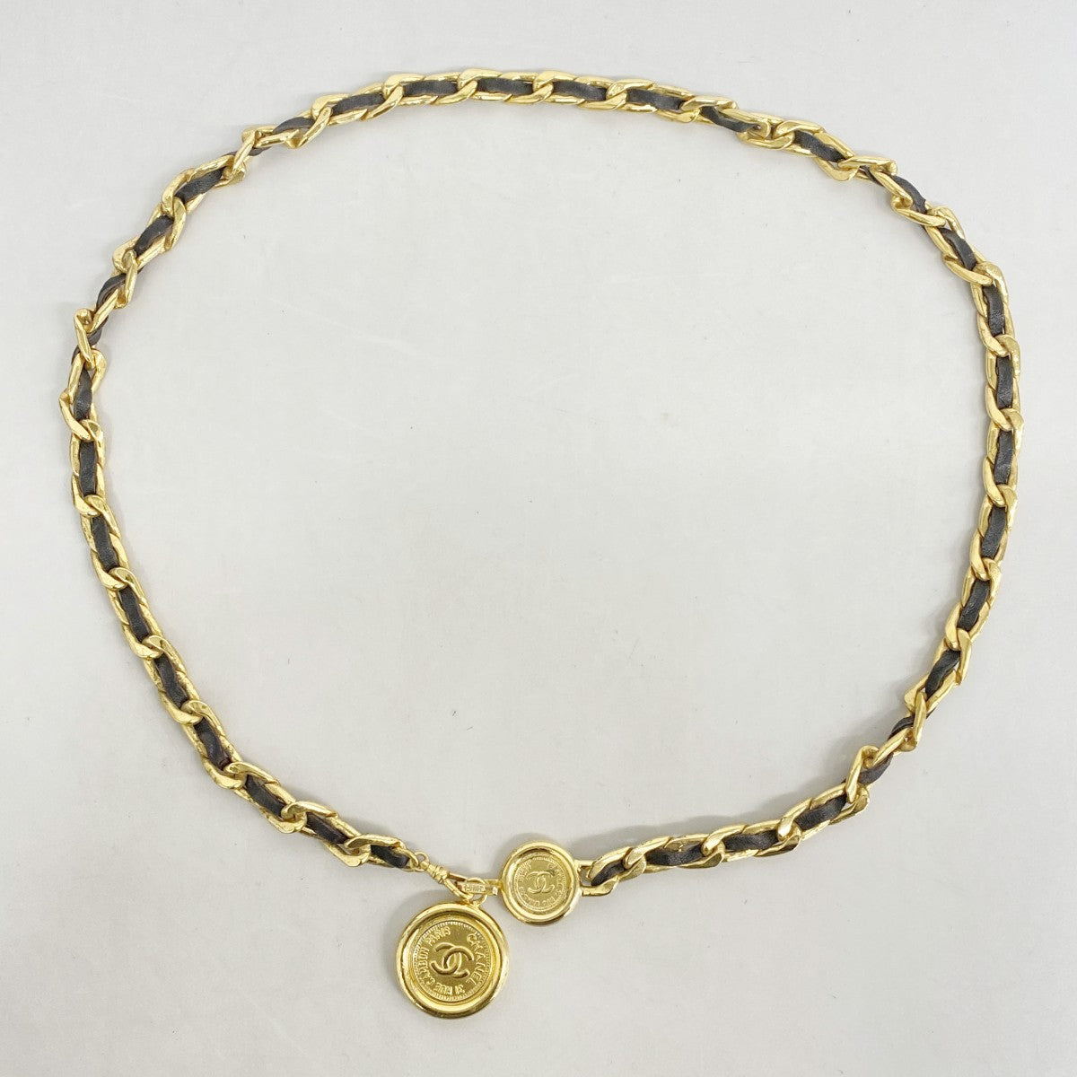 【5he4962-h】シャネル ベルト チェーン ブラック ゴールド ゴールド金具【中古】レディース
