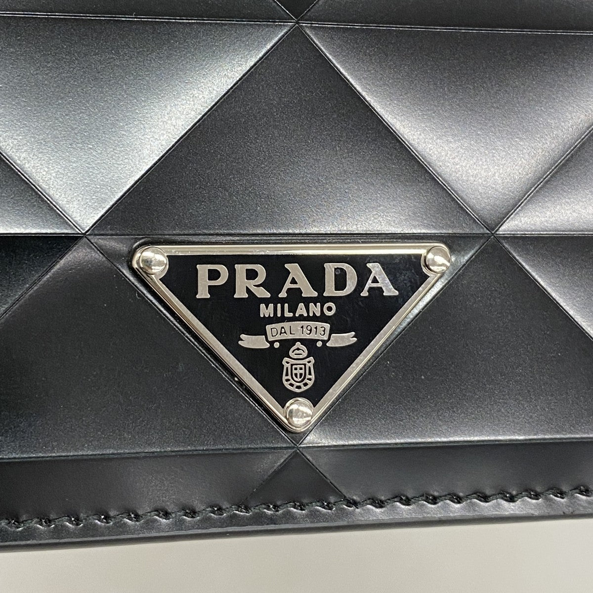 【5he5033-h】プラダ 財布 レザー ブラック シルバー金具【中古】メンズ