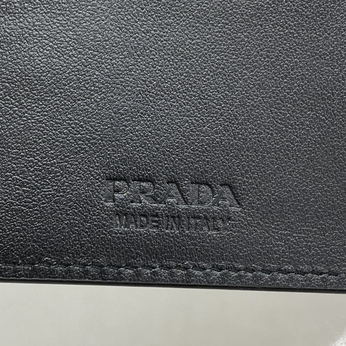 【5he5033-h】プラダ 財布 レザー ブラック シルバー金具【中古】メンズ