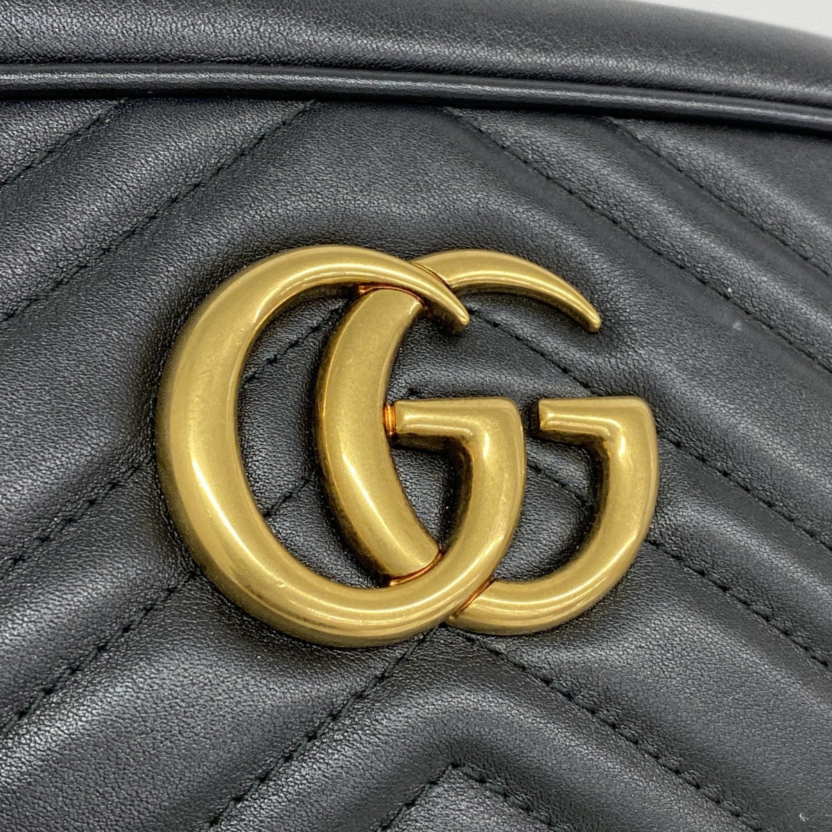 【5he5090-h】グッチ ショルダーバッグ GGマーモント 447632 レザー ブラック ゴールド金具【中古】レディース