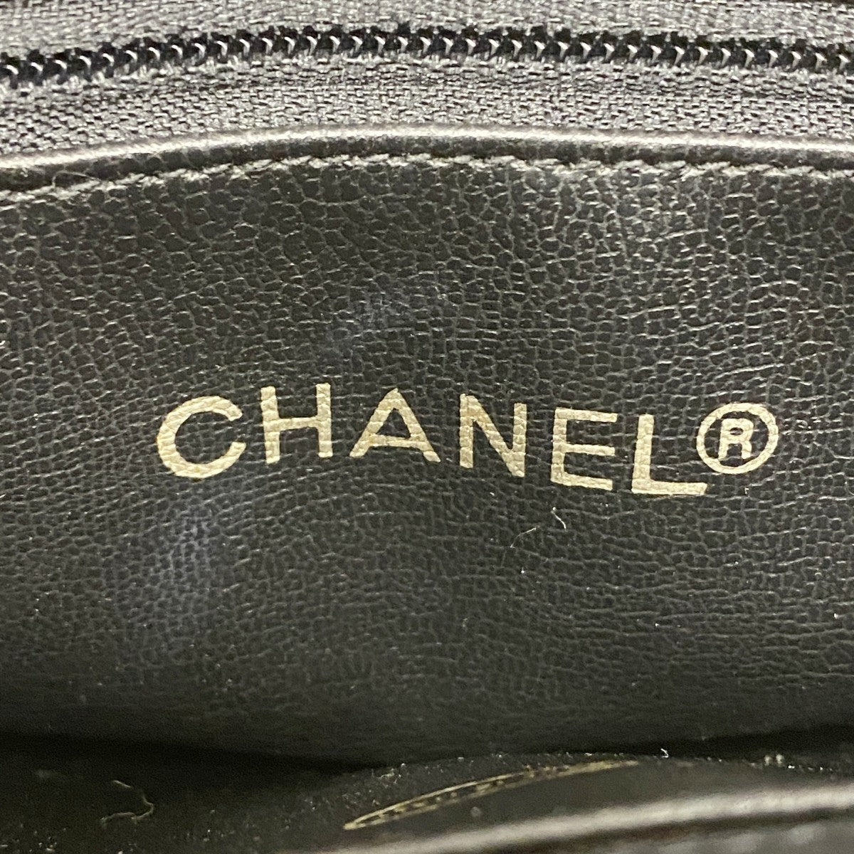 【5he5242-h】シャネル ショルダーバッグ マトラッセ チェーンショルダー ラムスキン ブラック ゴールド金具【中古】レディース