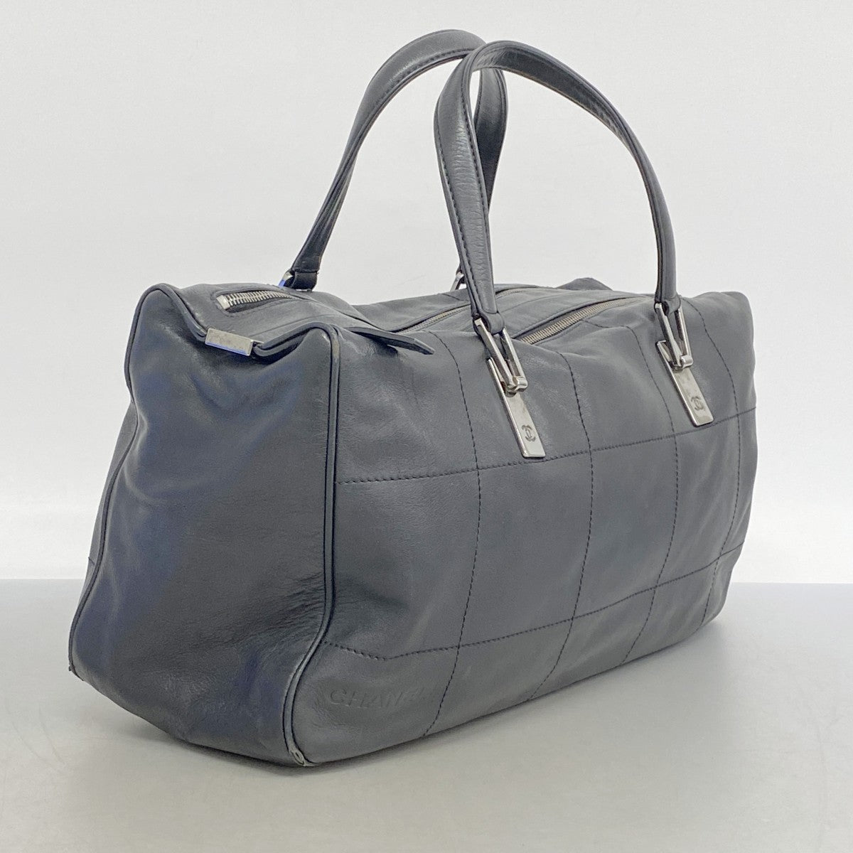 【5he5298-h】シャネル ハンドバッグ チョコバー ラムスキン ブラック シルバー金具【中古】レディース
