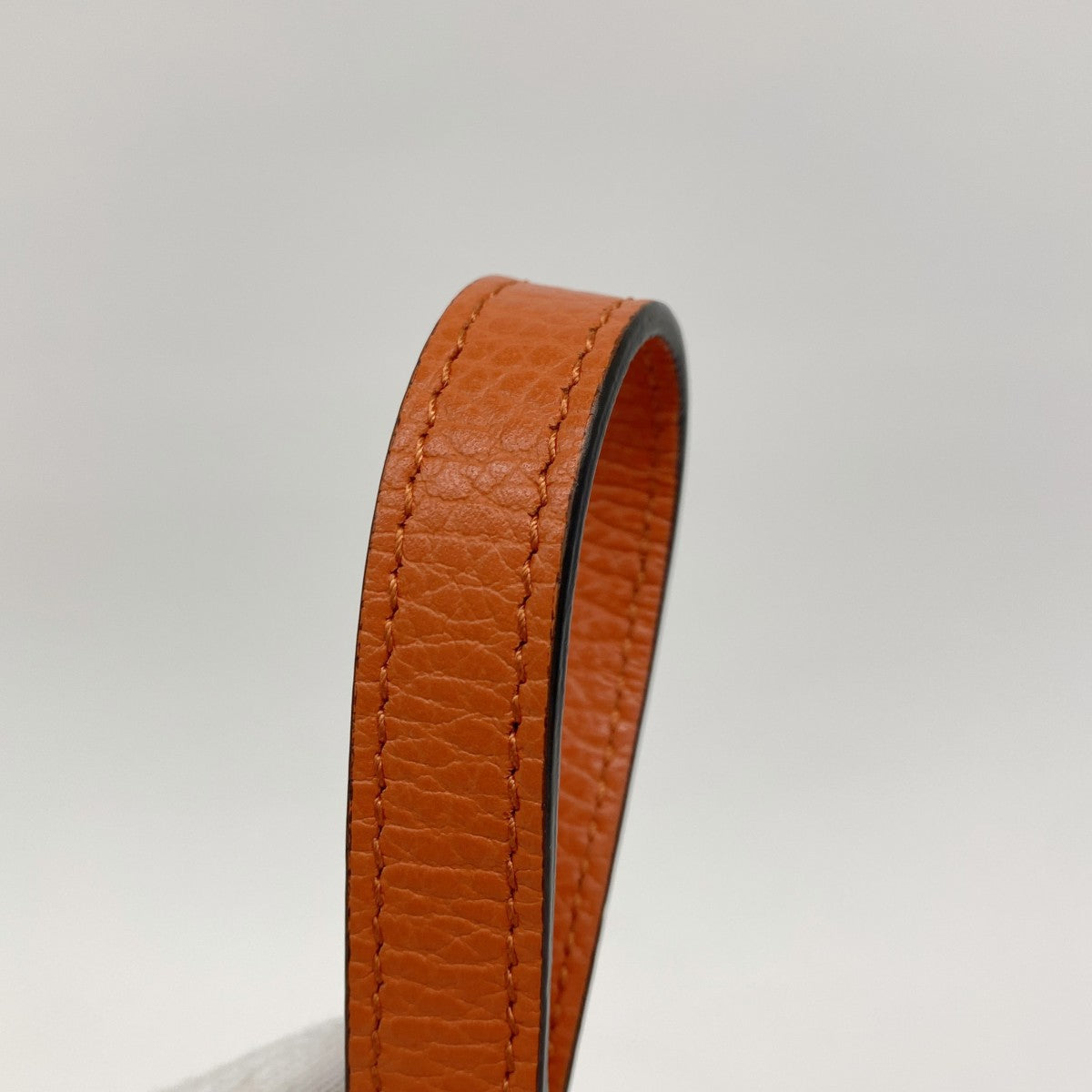 【5he5338-b-h】グッチ ショルダーバッグ インターロッキングG 510304 レザー オレンジ シャンパンゴールド金具【中古】レディース
