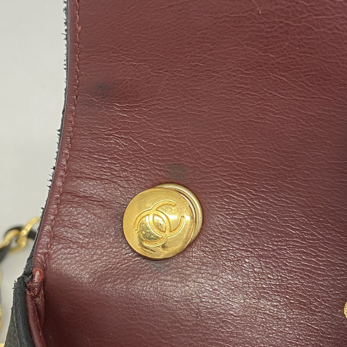【5he5415-h】シャネル ショルダーバッグ マトラッセ チェーンショルダー ラムスキン ブラック ゴールド金具【中古】レディース