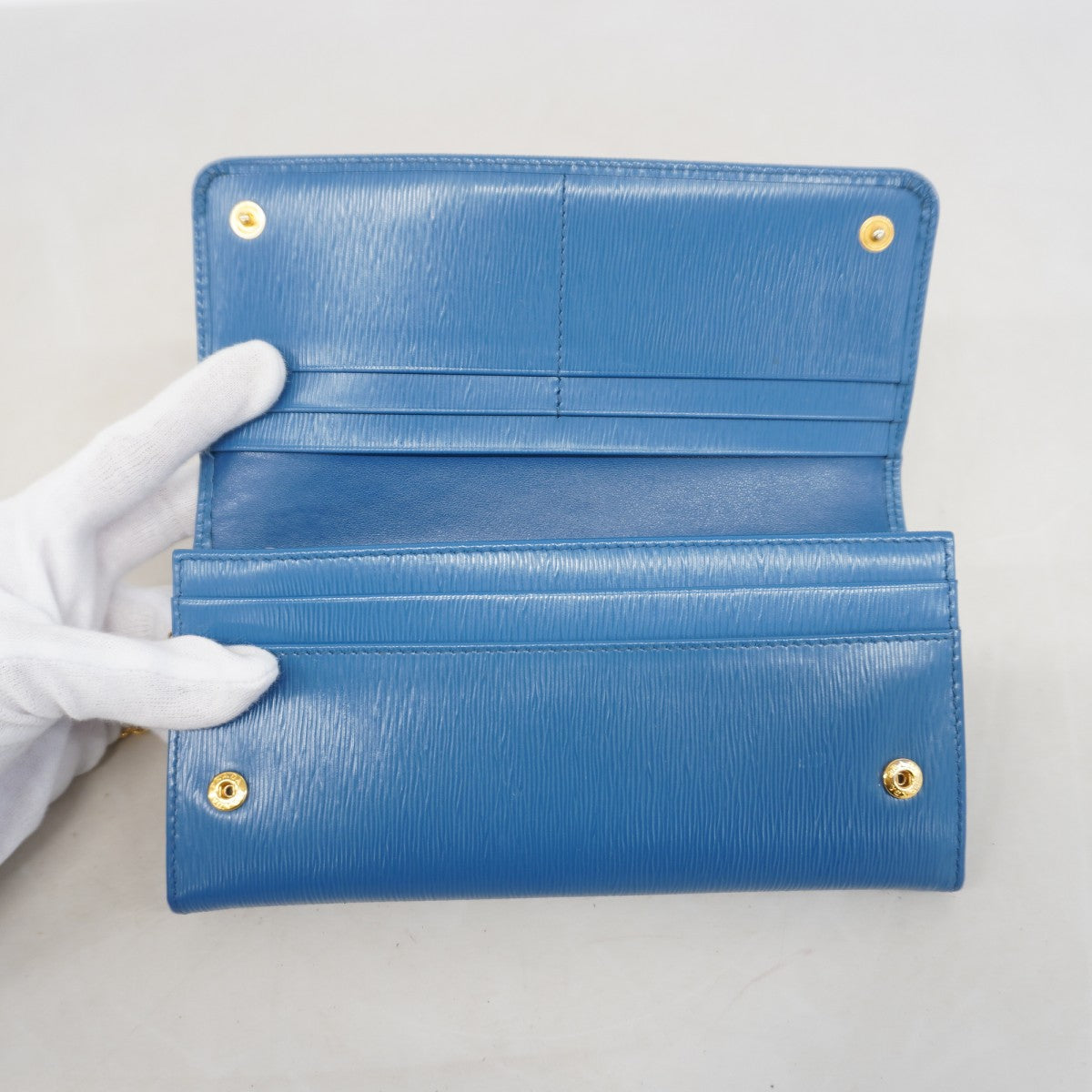 【5he5428-h】プラダ 長財布 レザー ブルー ゴールド金具【中古】レディース