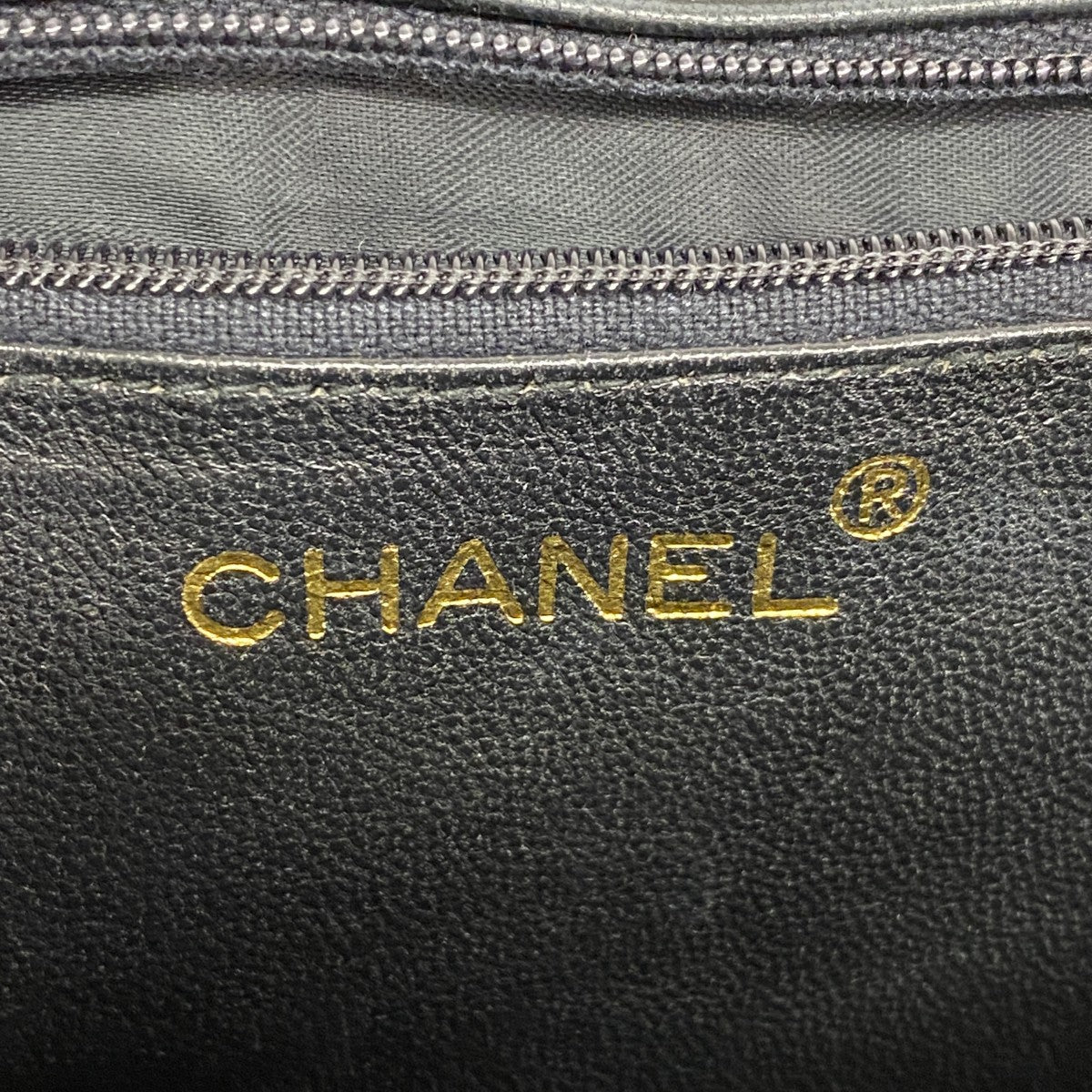 【5he5449-h】シャネル ショルダーバッグ マトラッセ チェーンショルダー ラムスキン ブラック ゴールド金具【中古】レディース