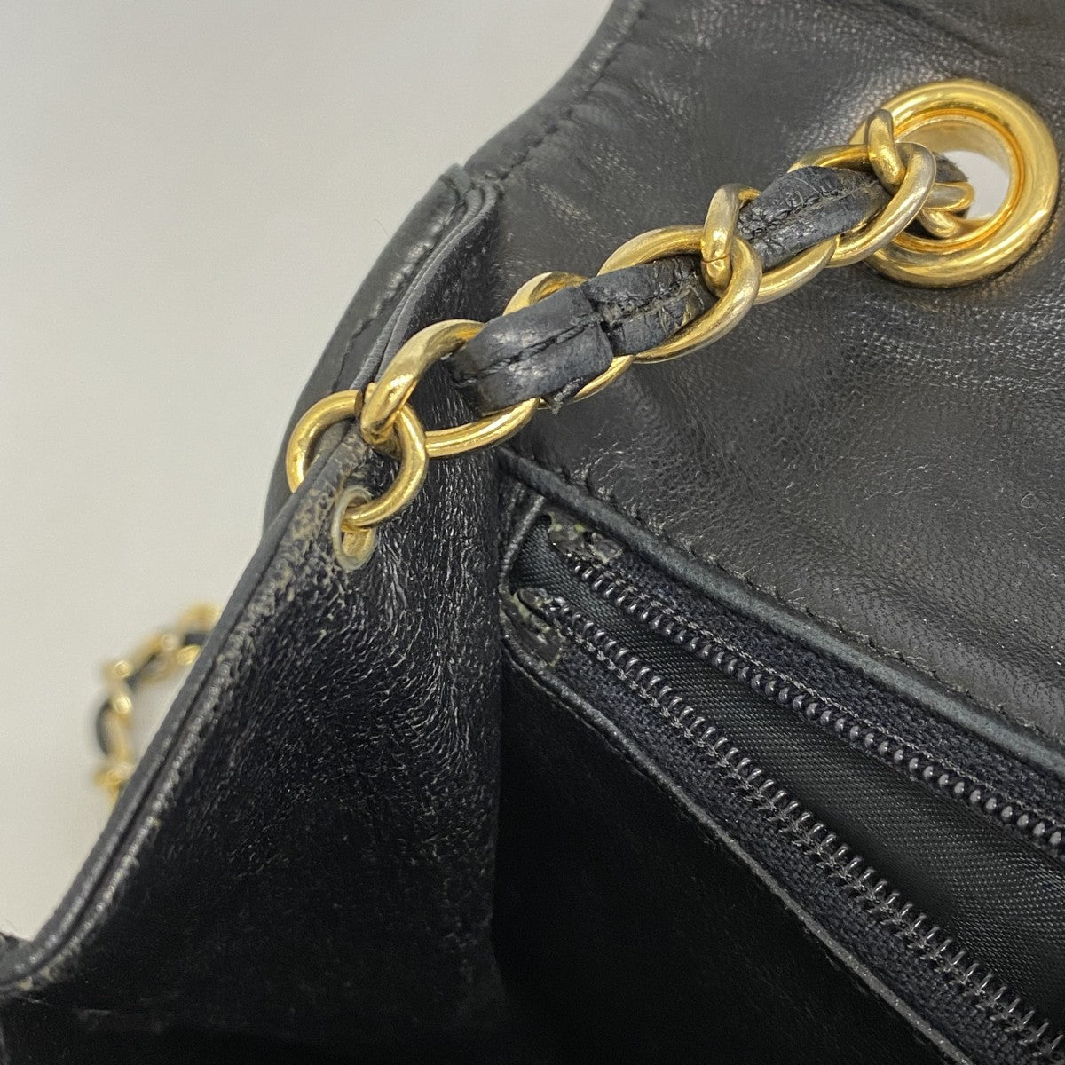 【5he5449-h】シャネル ショルダーバッグ マトラッセ チェーンショルダー ラムスキン ブラック ゴールド金具【中古】レディース