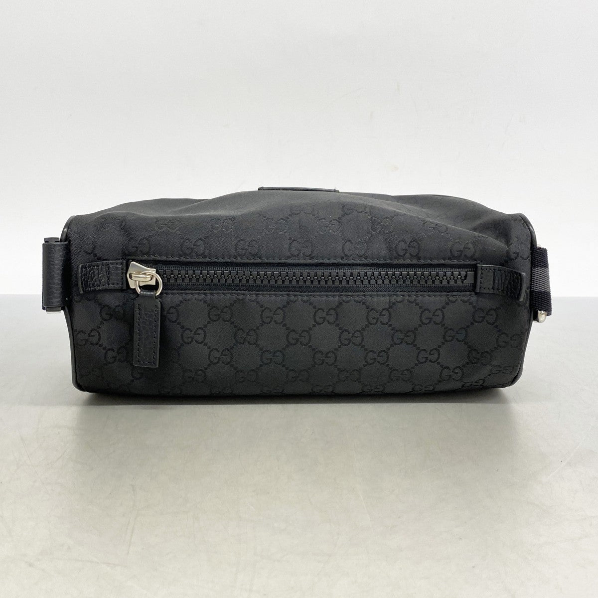 【5he5553-h】グッチ ウエストバッグ GGナイロン 449182 ナイロン ブラック シルバー金具【中古】レディース