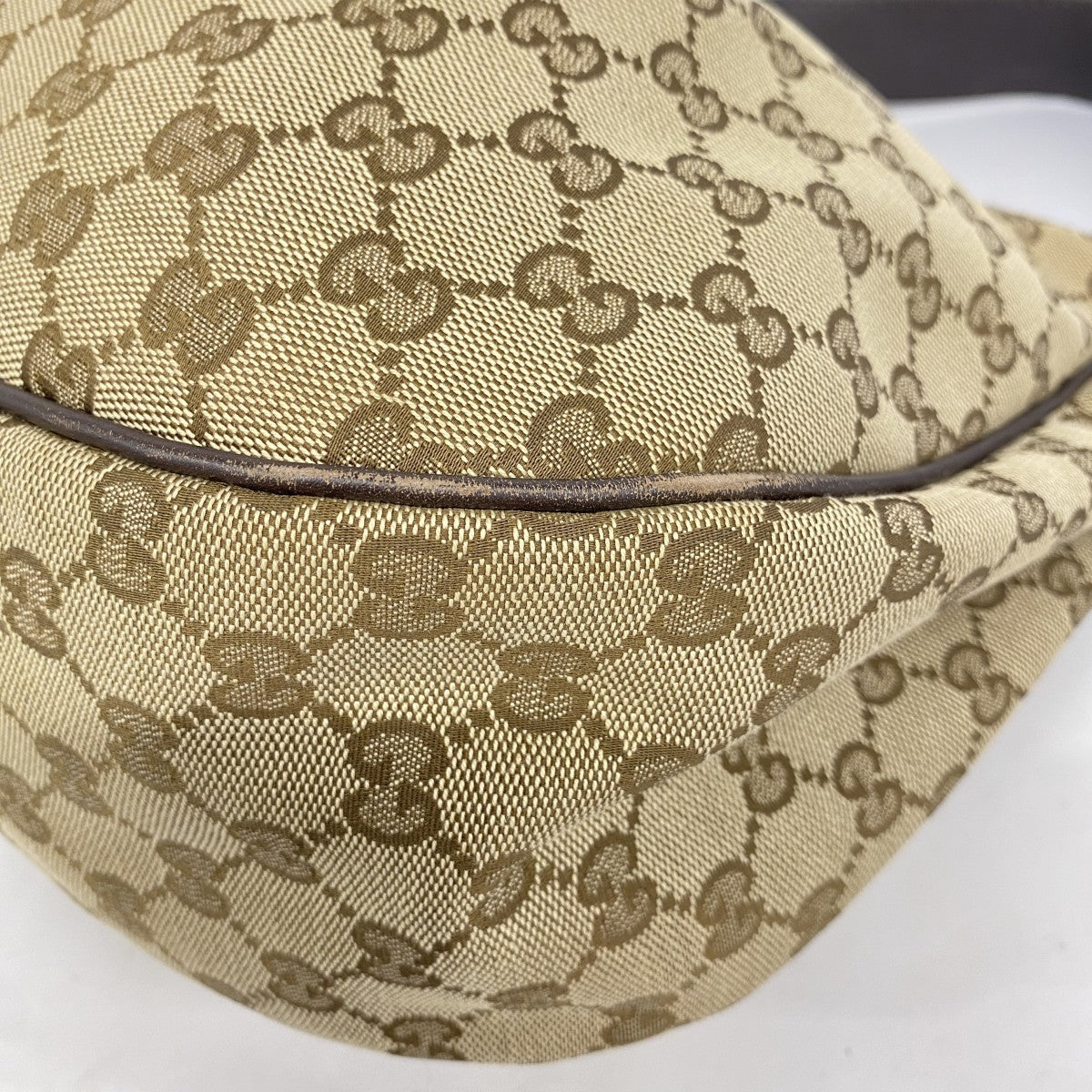 【5he5564-h】グッチ ショルダーバッグ GGキャンバス 232955 キャンバス ブラウン シャンパンゴールド金具【中古】レディース