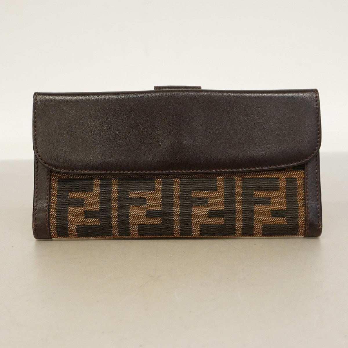 【5he5629-h】フェンディ 長財布 ズッカ ナイロンキャンバス ブラウン シルバー金具【中古】レディース