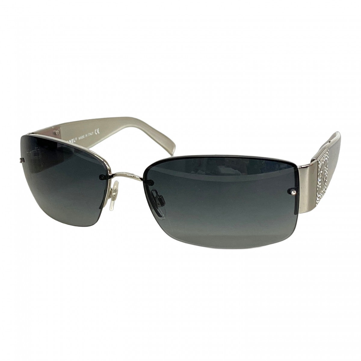 ★SALE【5he5737】シャネル サングラス 4117-B プラスチック ブラック オーロラ シルバー金具【中古】レディース
