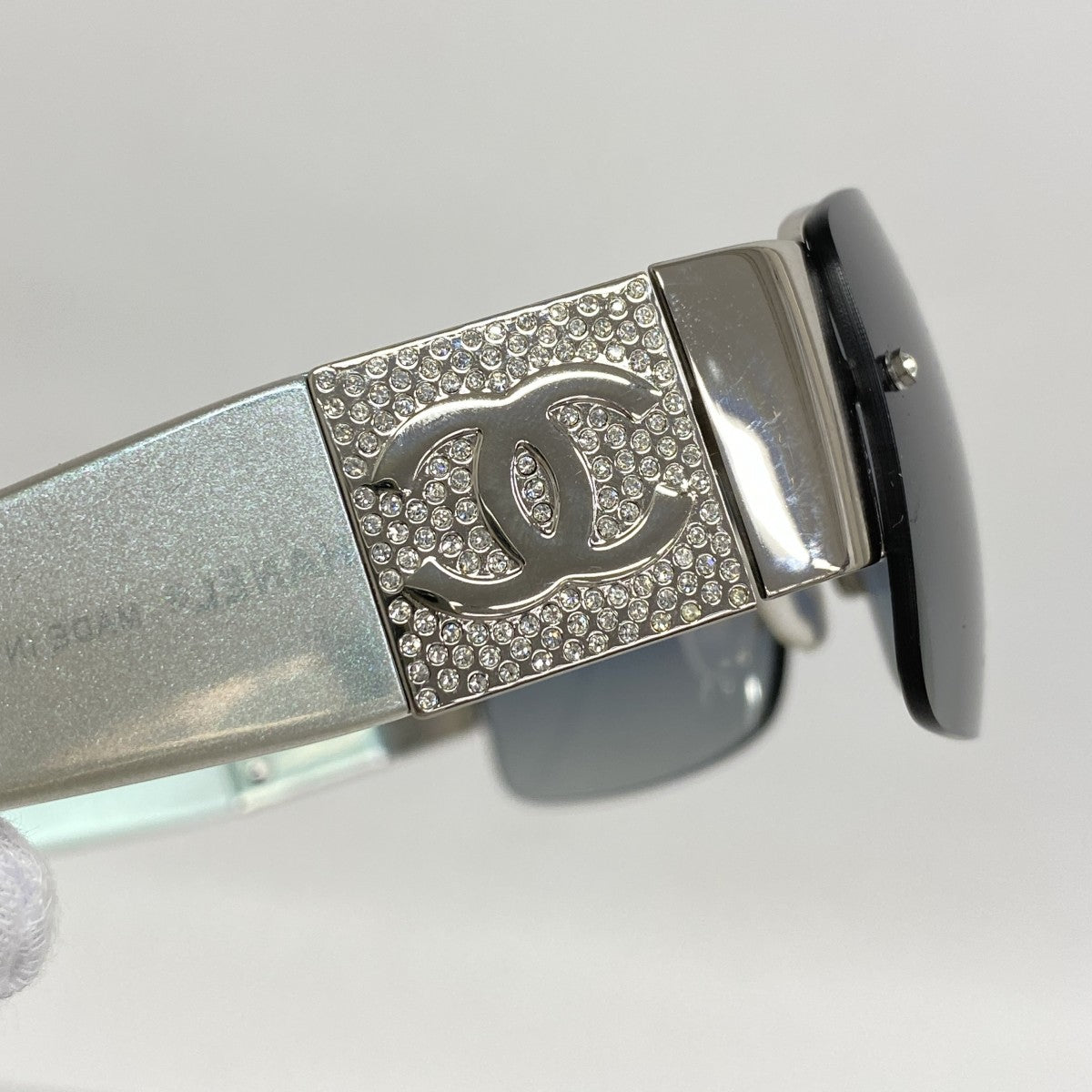 ★SALE【5he5737】シャネル サングラス 4117-B プラスチック ブラック オーロラ シルバー金具【中古】レディース