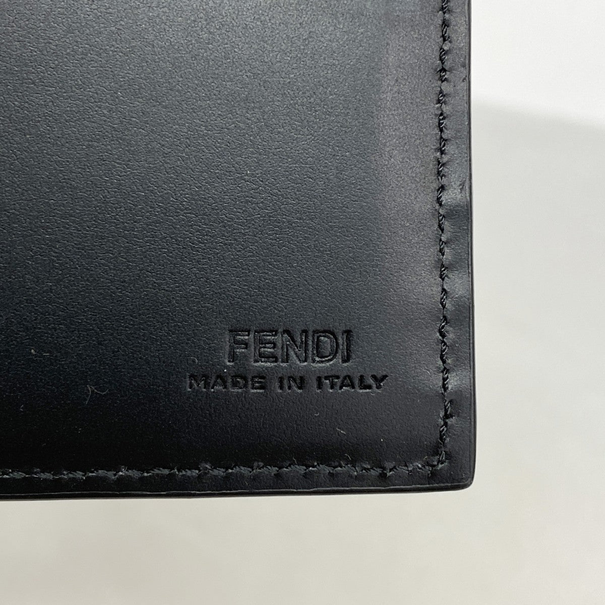 【5he5739】フェンディ 財布 シャドー レザー ブラック シルバー金具【中古】メンズ