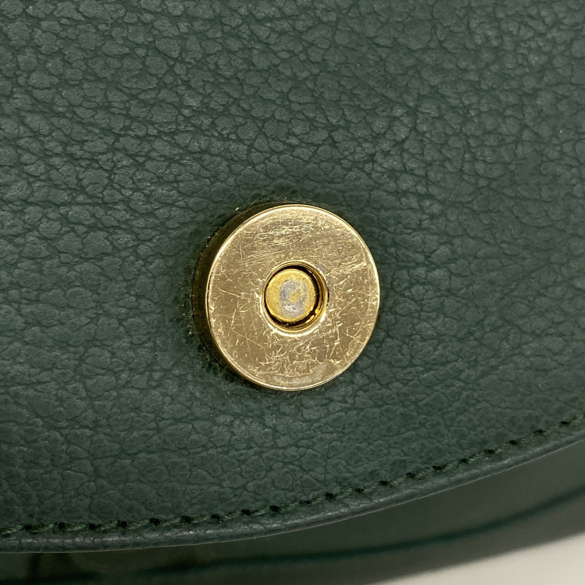 【5he5832】グッチ ショルダーバッグ 001 86 1198 レザー グリーン ゴールド金具【中古】レディース