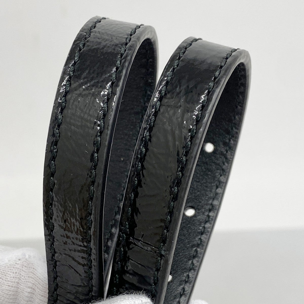 【5he5834】グッチ ショルダーバッグ シルヴィ 524405 ベロア ブラック ゴールド金具【中古】レディース