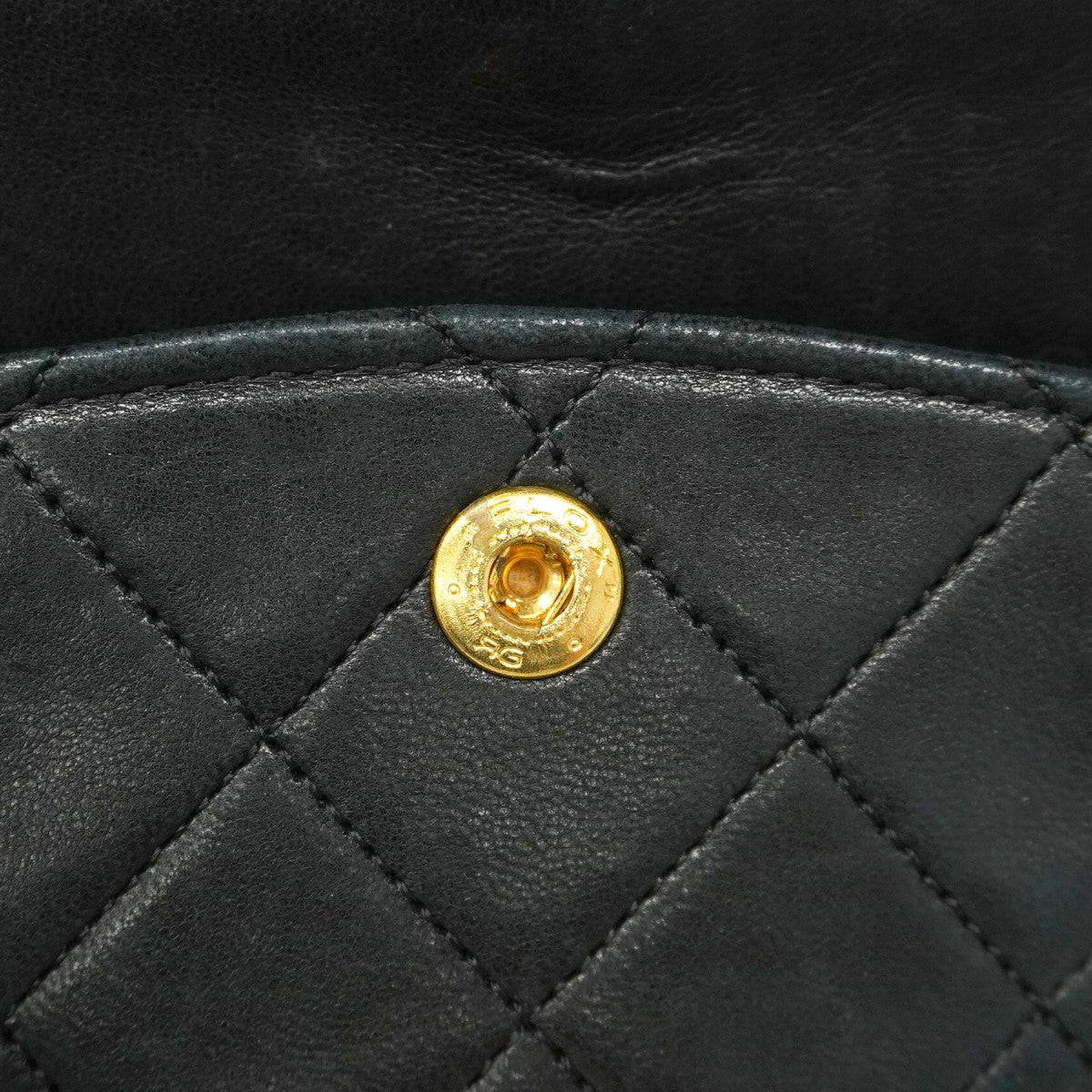 【5ia0326】シャネル ショルダーバッグ マトラッセ Wフラップ Wチェーン ラムスキン ブラック ゴールド金具【中古】レディース