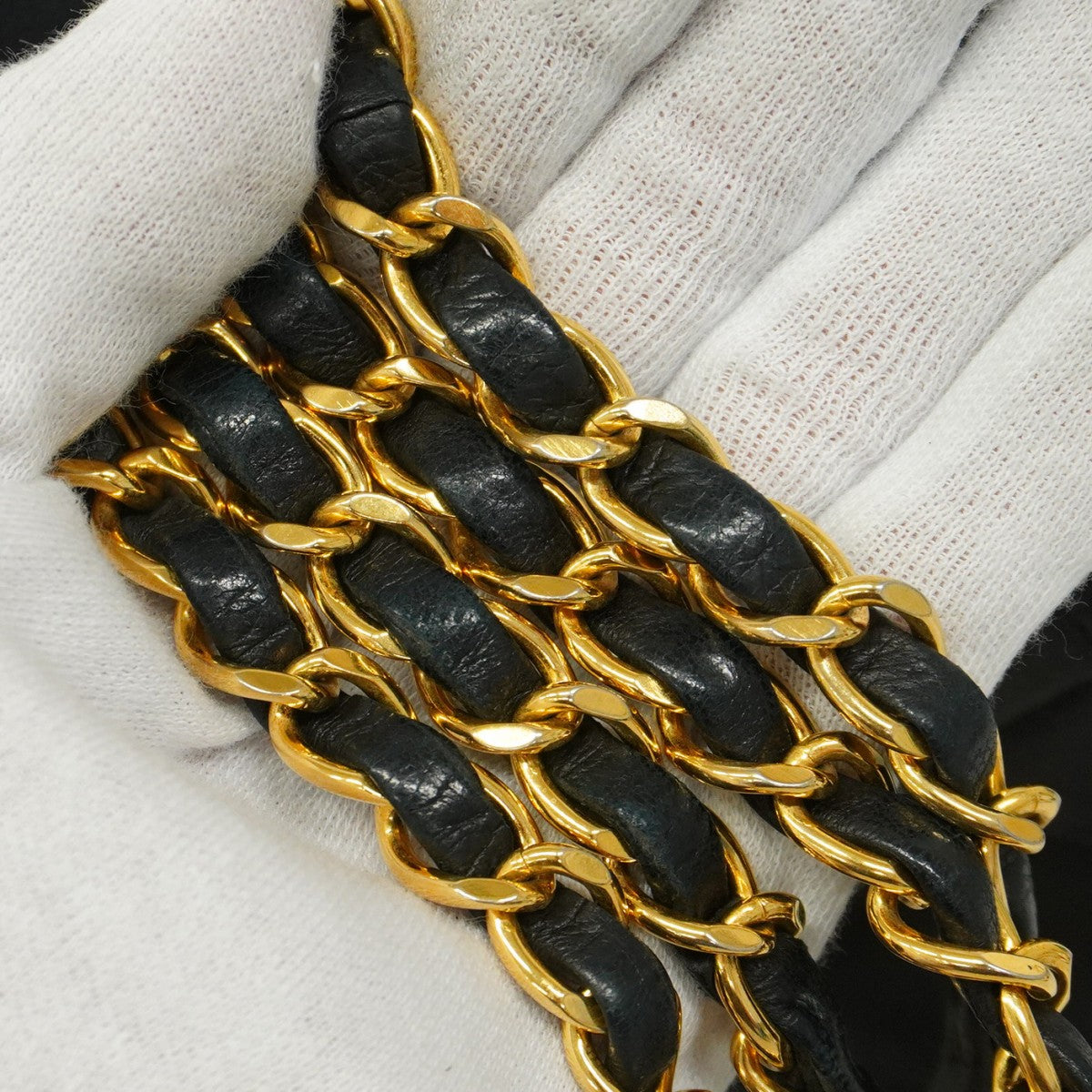 【5ia0327】シャネル ショルダーバッグ マトラッセ Wフラップ Wチェーン ラムスキン ブラック ゴールド金具【中古】レディース