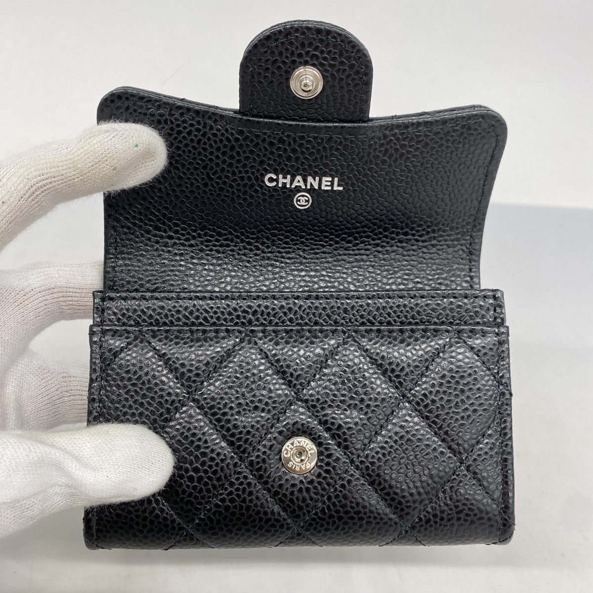 【5ib2332】シャネル カードケース マトラッセ キャビアスキン ブラック シルバー金具【中古】レディース