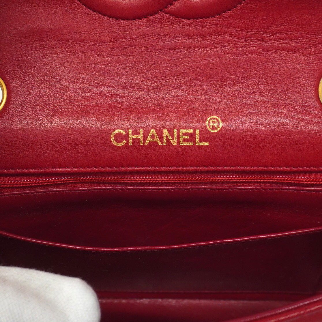 【5ib2509】シャネル ショルダーバッグ ミニマトラッセ チェーンショルダー ラムスキン レッド ゴールド金具【中古】レディース