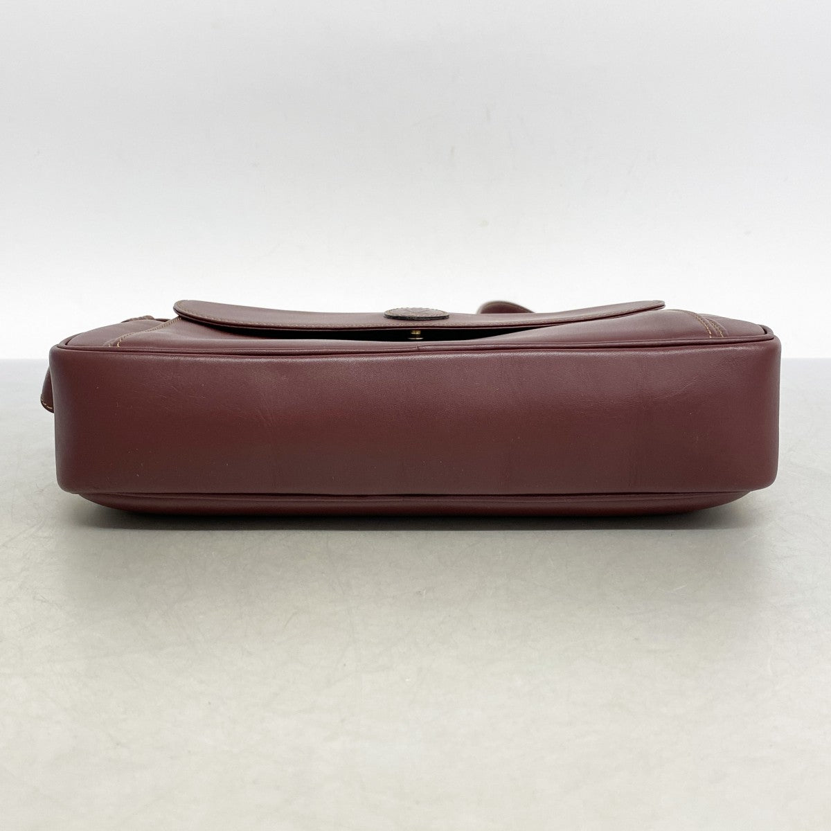 【5ib2642-h】カルティエ ショルダーバッグ マスト レザー ボルドー ゴールド金具【中古】レディース